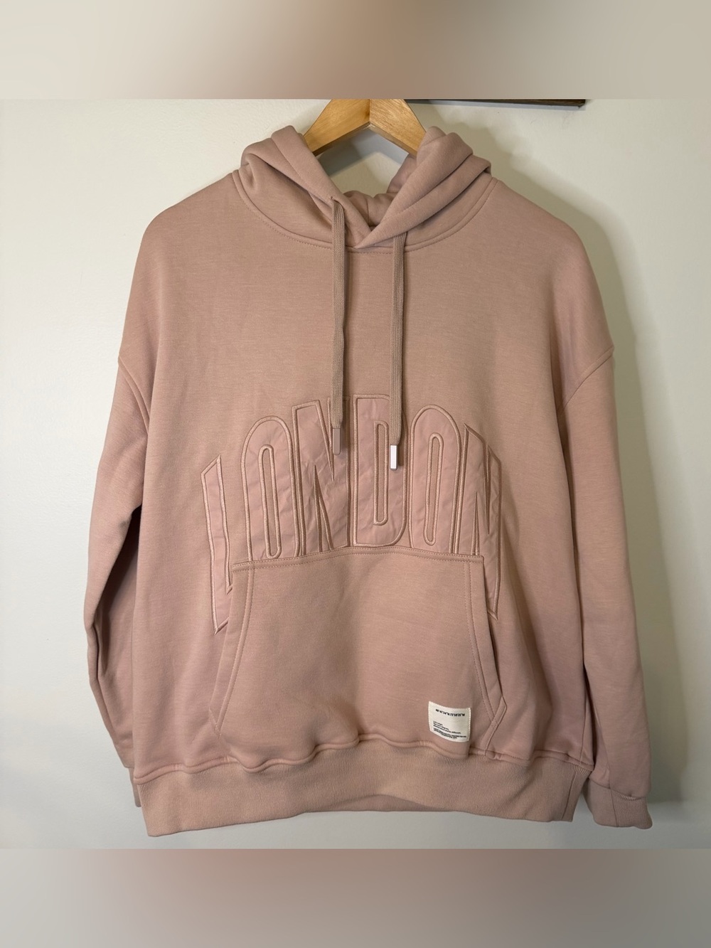 Public Supply NYC Essential Fit London Appliqué Hoodie Size Small Taupe